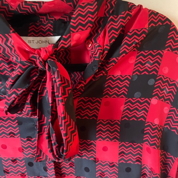 St. John Red Black Buffalo Plaid Polka Dot Tie Bow Button Up Blouse Women’s 12 J - Picture 3 of 7
